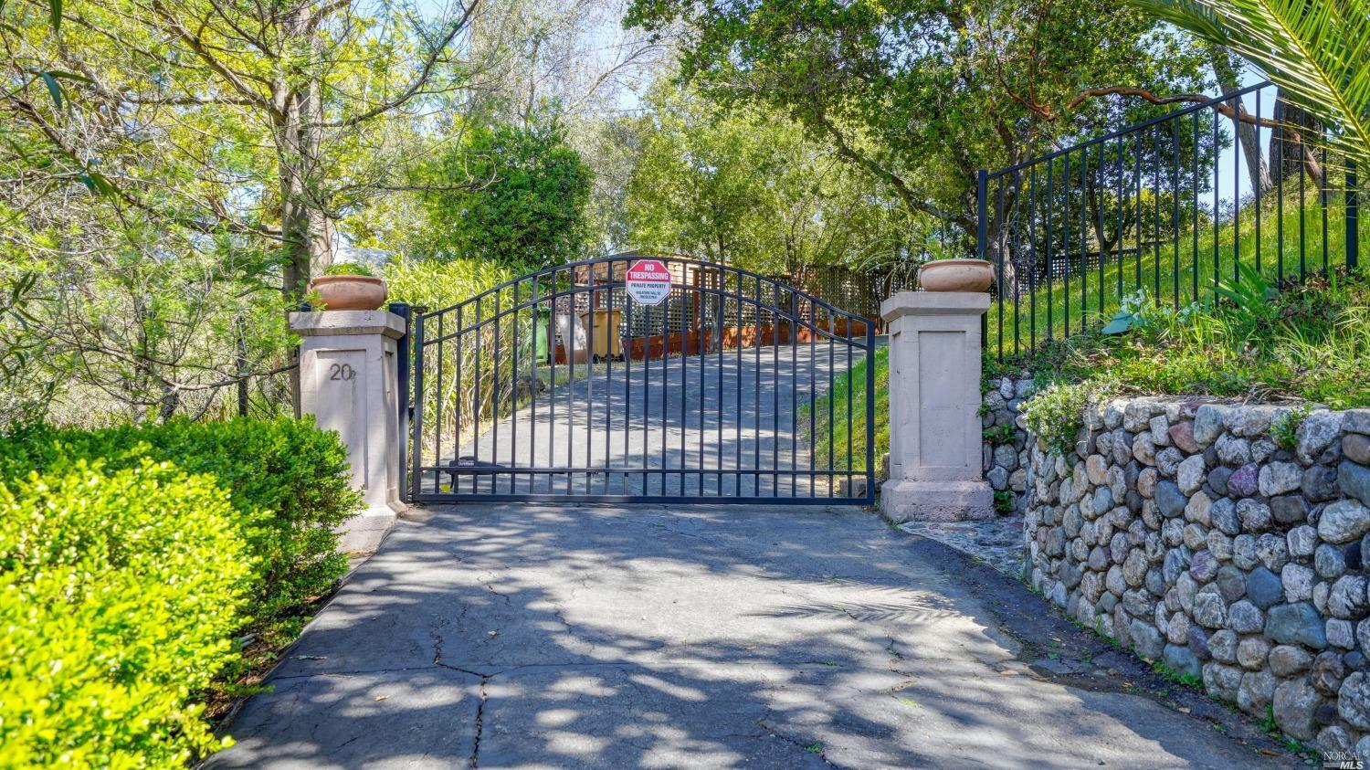 Property Photo: 20 Savannah Avenue CA 94960
