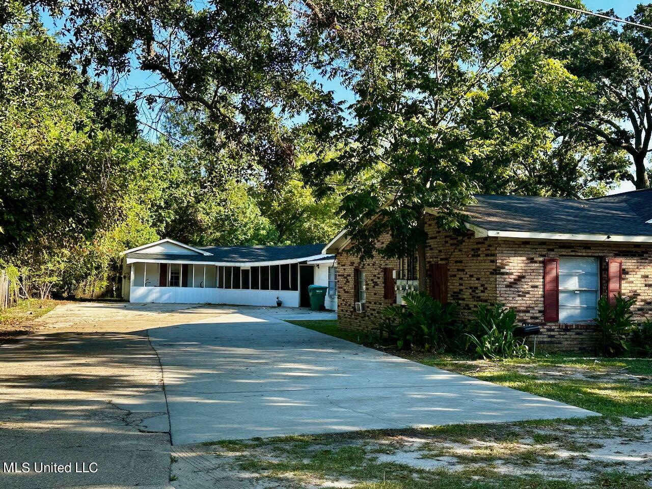 704 24th Street  Gulfport MS 39501 photo