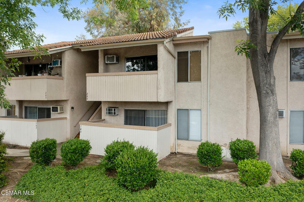 Property Photo:  28947 Thousand Oaks Blvd 244  CA 91301 