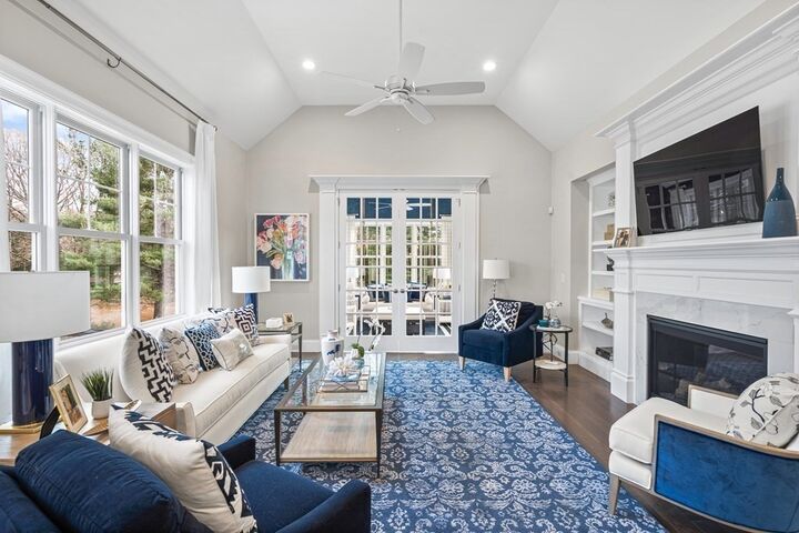 Property Photo:  20 Callahan Drive 114  MA 01701 