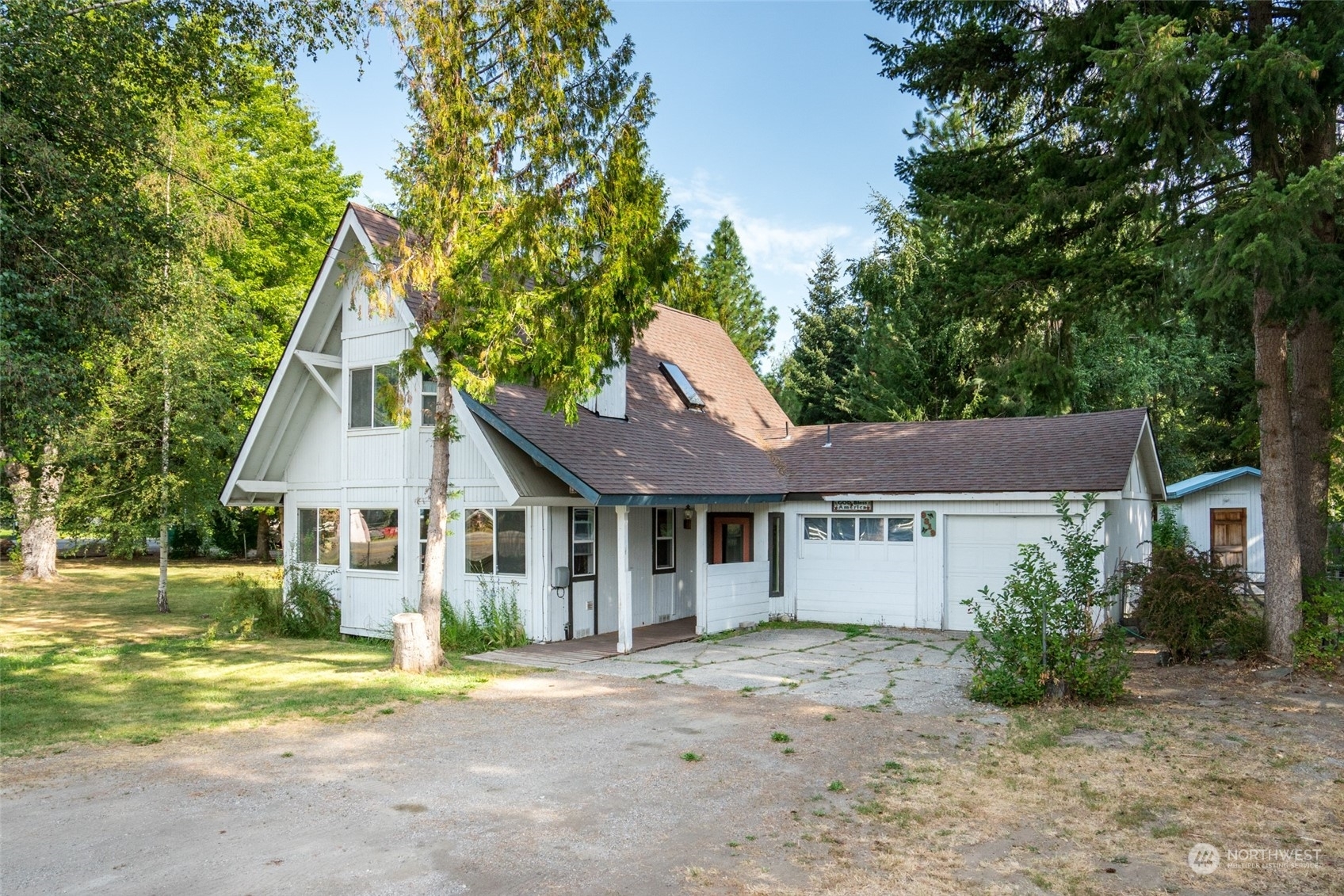 Property Photo:  9319 East Leavenworth Road  WA 98826 