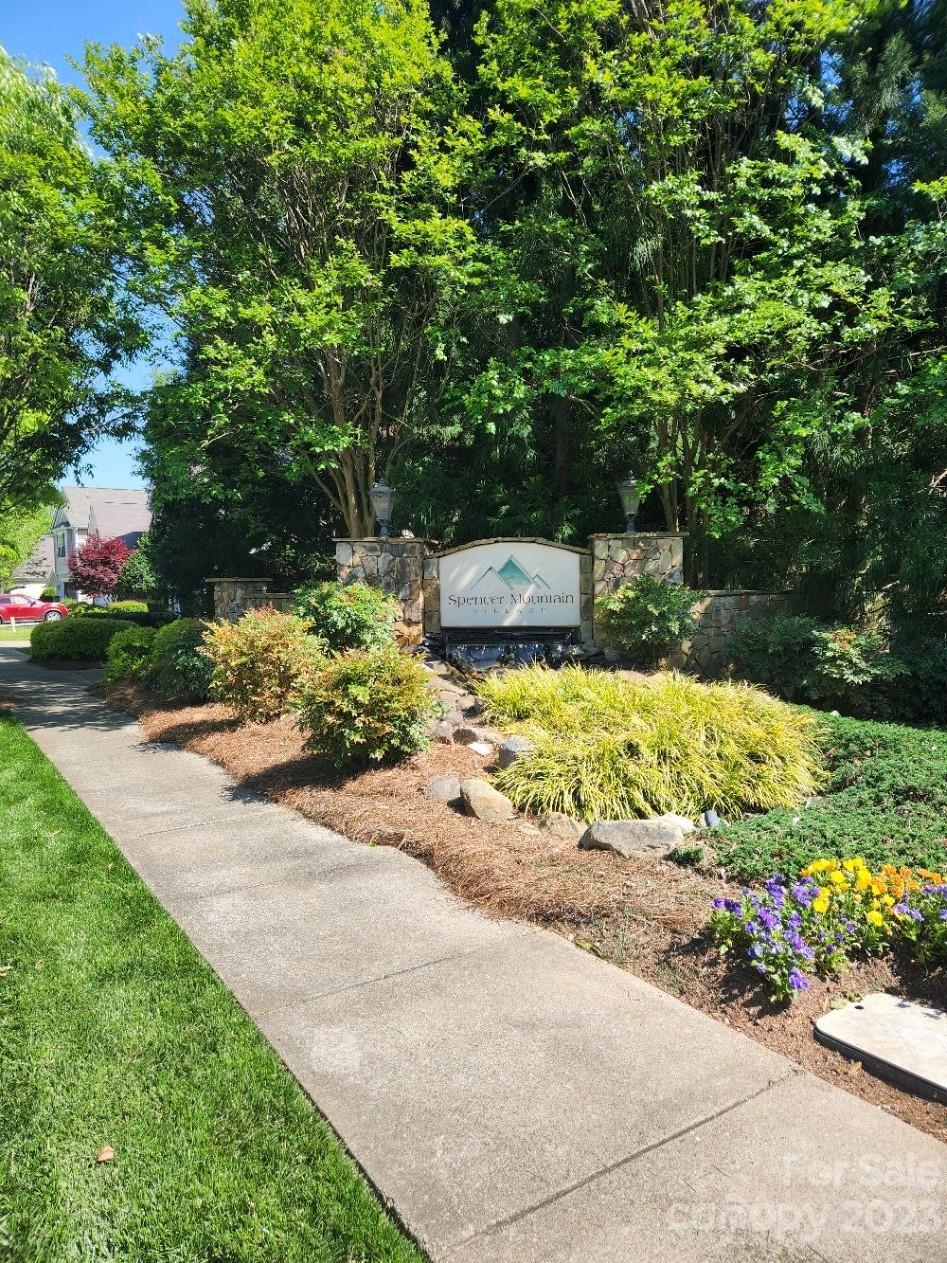 Property Photo: 1767 Eastway Drive NC 28034