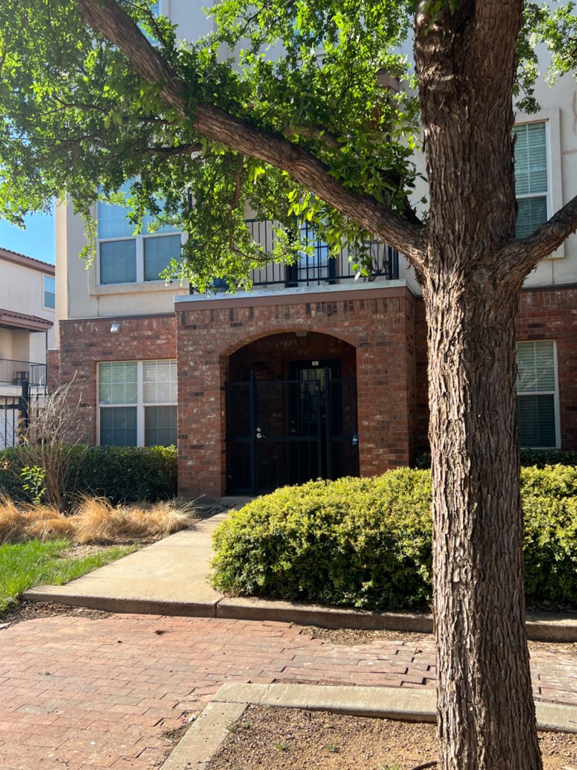 Property Photo: 2115 Main Street # 1 TX 79401