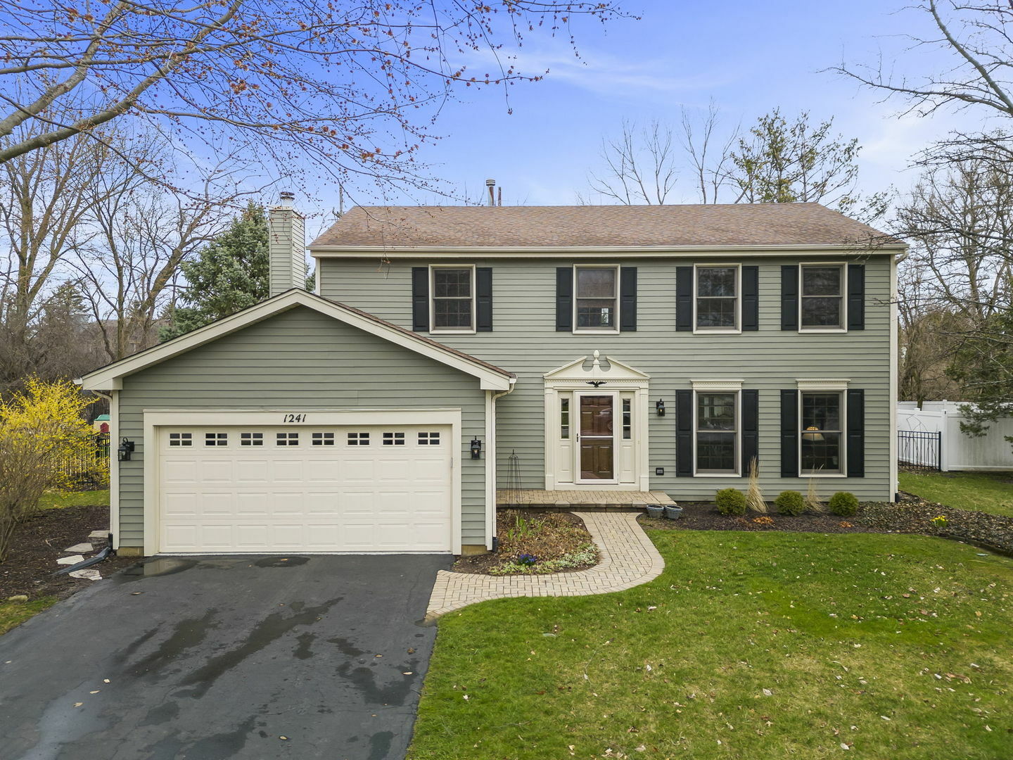 Property Photo: 1241 Schiedler Drive IL 60510