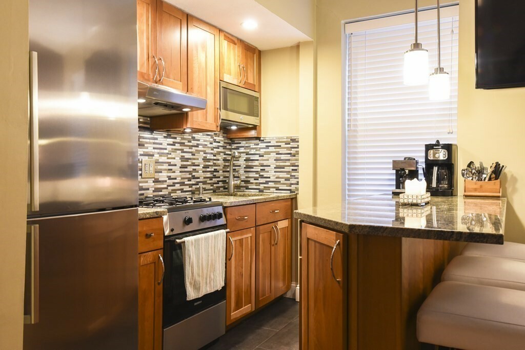 Property Photo: 47 Tileston St 6 MA 02113