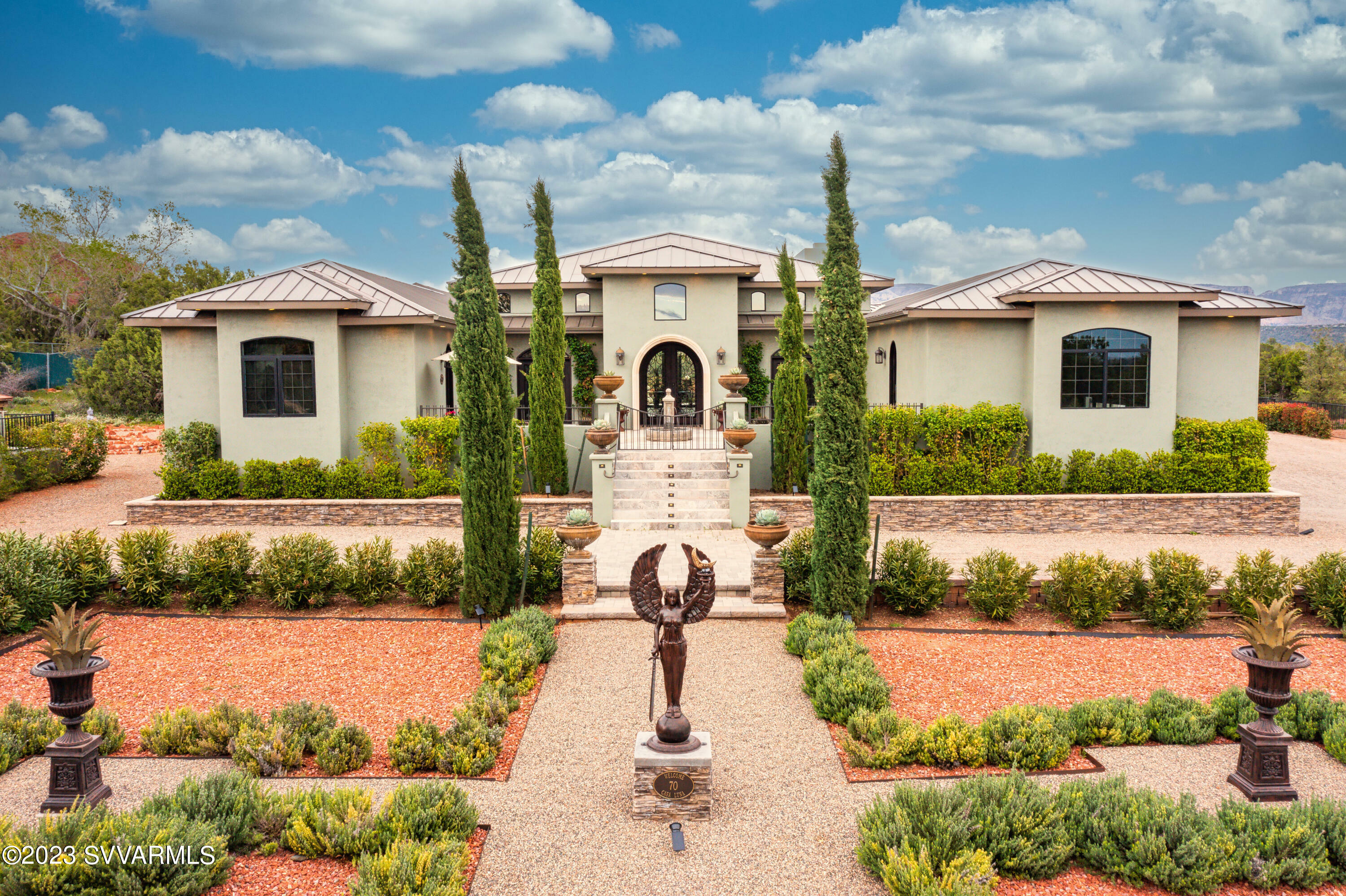 Property Photo: 70 Top Knot Drive AZ 86336