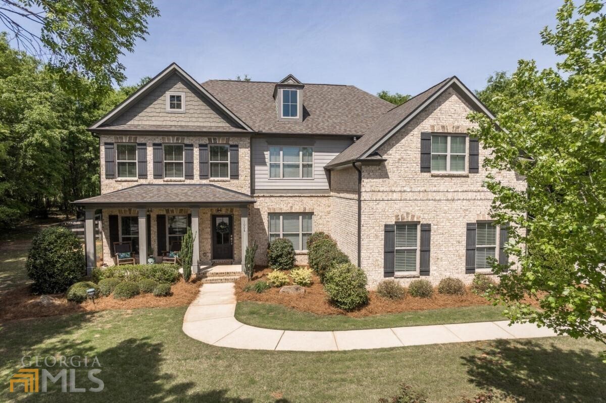Property Photo: 1008 Pebble Creek Way GA 30677
