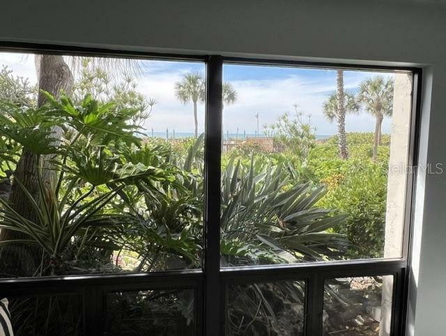 Property Photo:  5757 Gulf Of Mexico Drive 110  FL 34228 