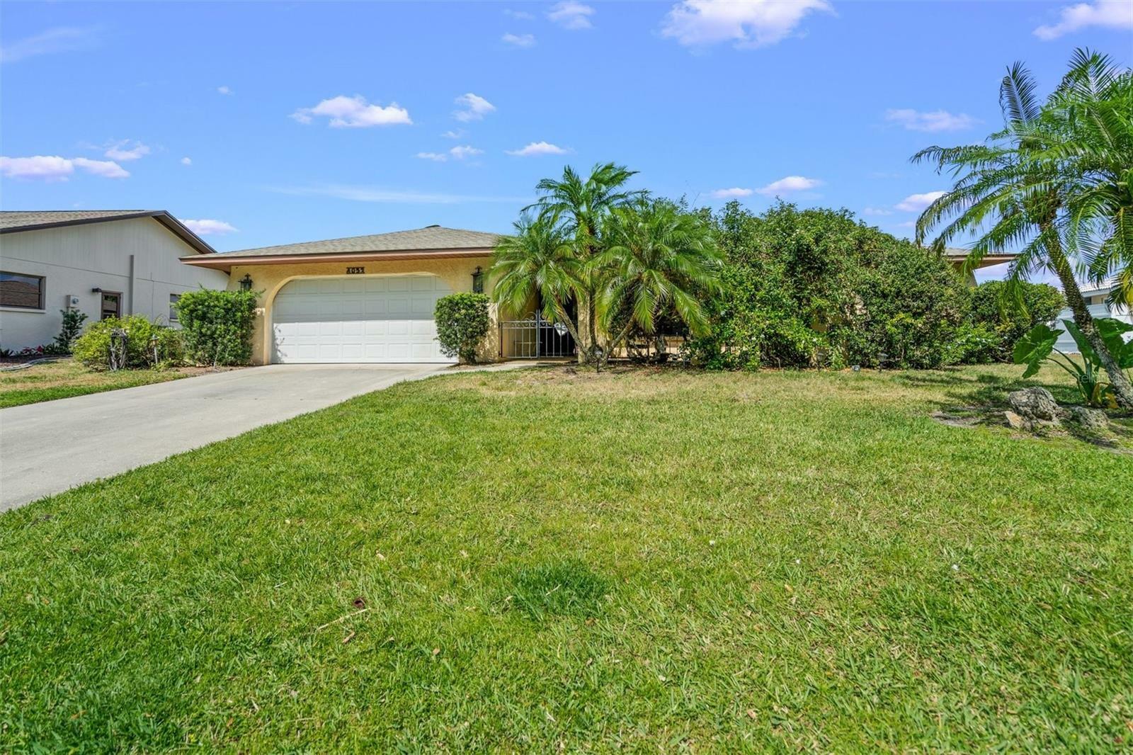 Property Photo:  4052 Southwell Way  FL 34241 