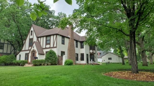 Property Photo: 1018 Riverside Drive SE MN 56304