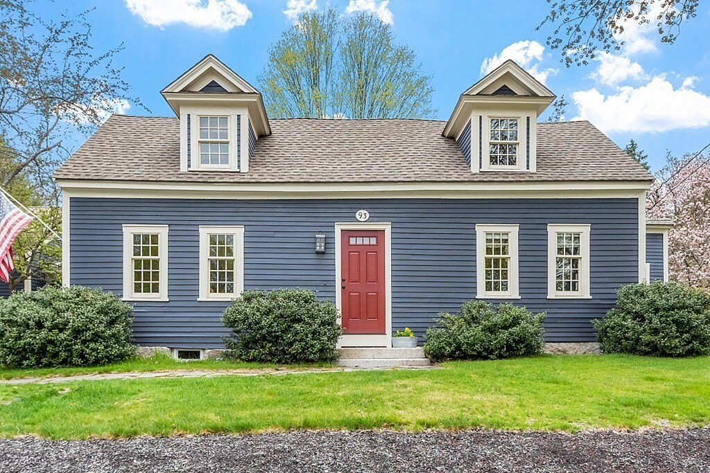 Property Photo:  93 Westford Street  MA 01824 