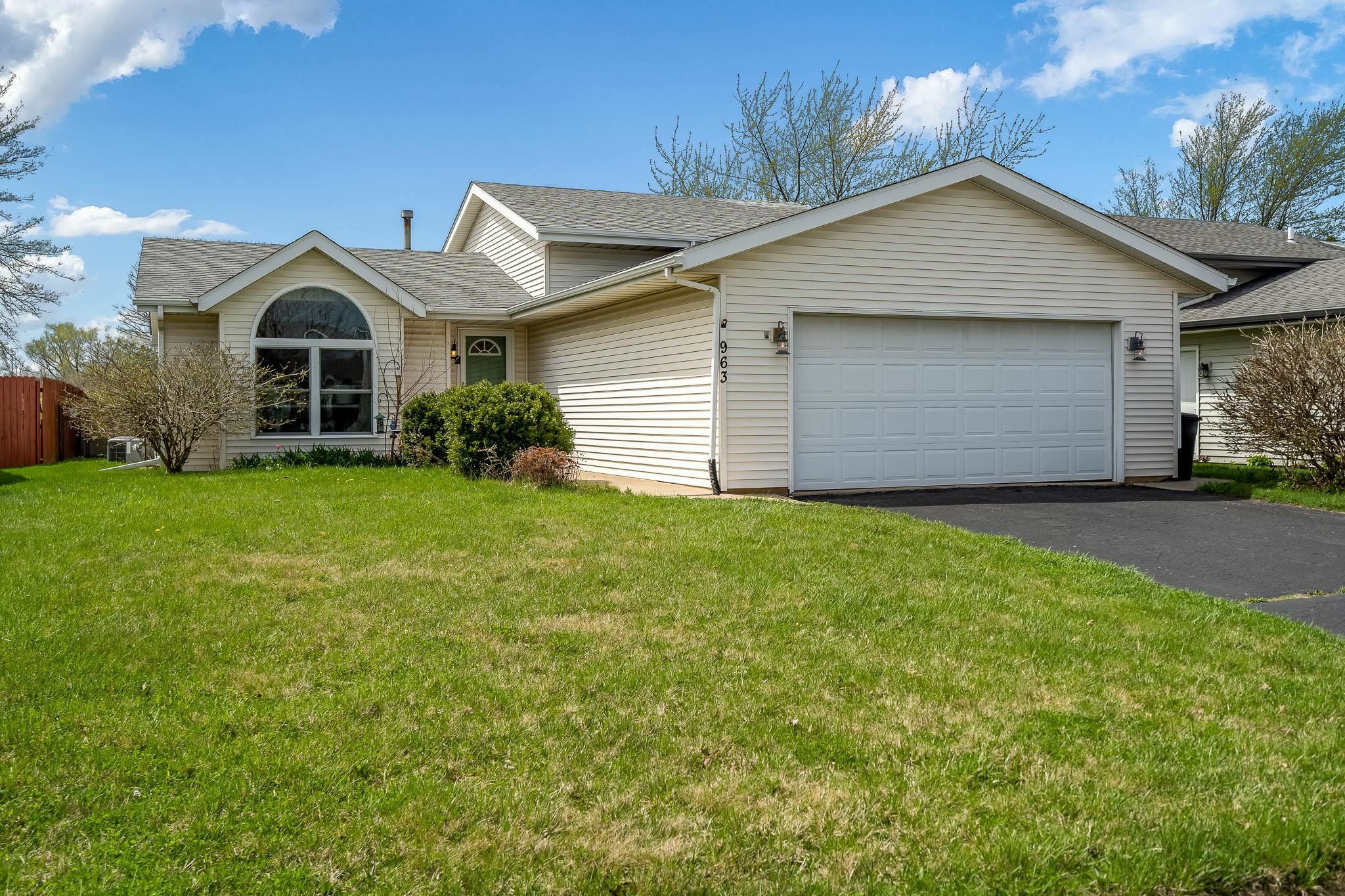 Property Photo:  963 S Trainer Road  IL 61108 