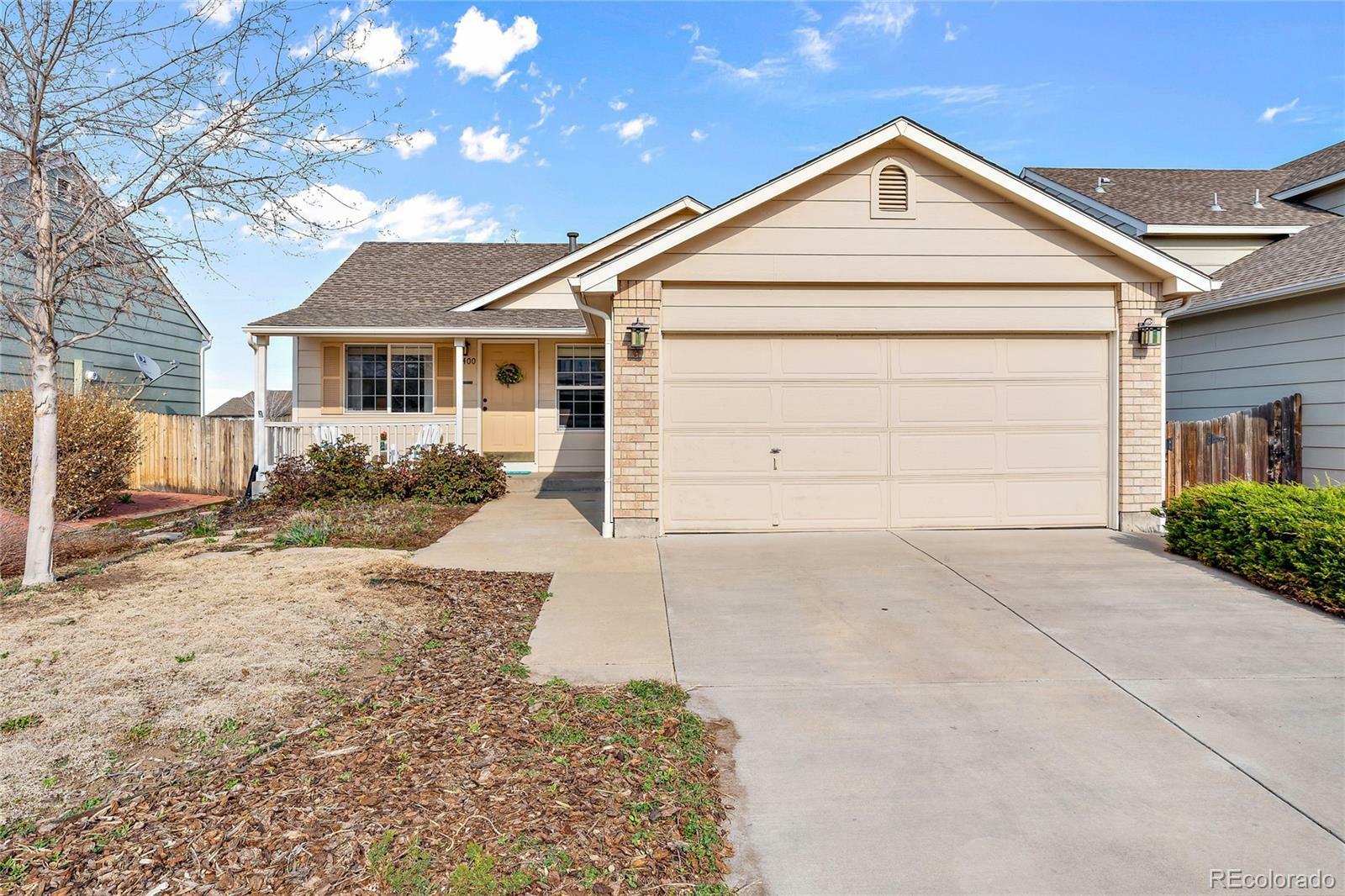 Property Photo:  5400 S Quail Way  CO 80127 