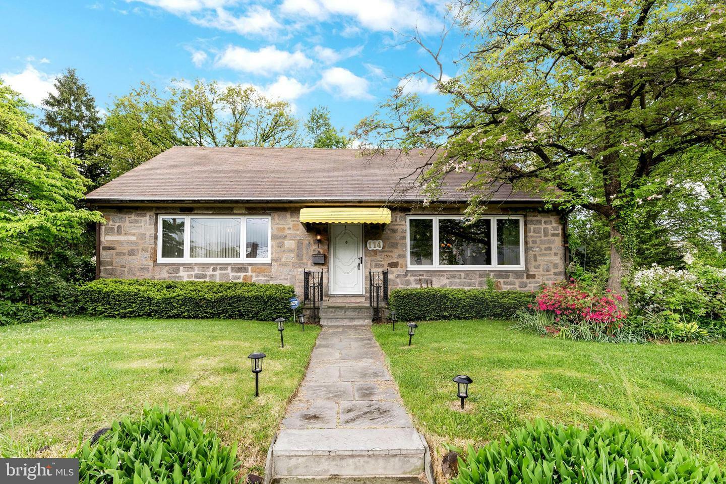 Property Photo: 114 Seneca Street PA 19029