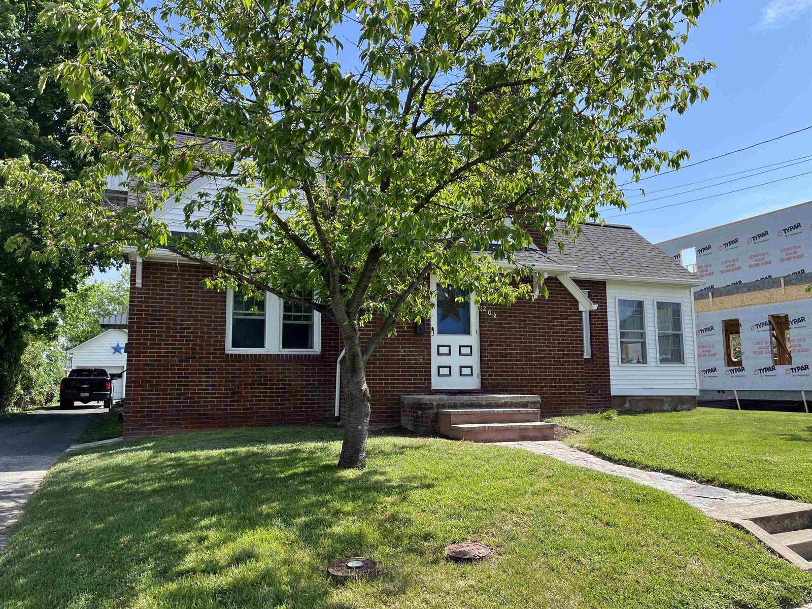 Photo de la propriété:  206 E College St  VA 22812 