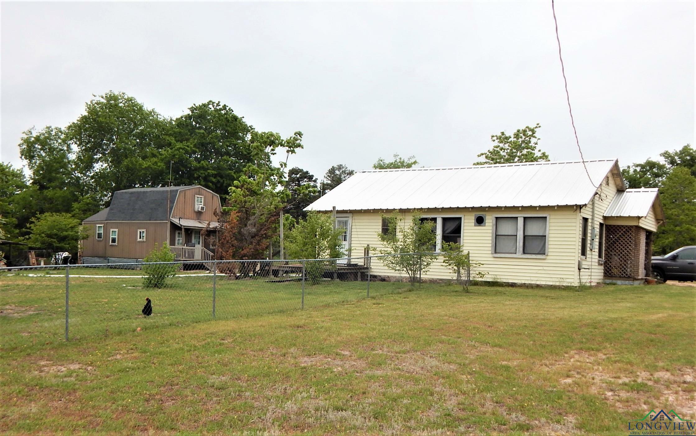 Property Photo:  1089 N Fm 1002  TX 75494 