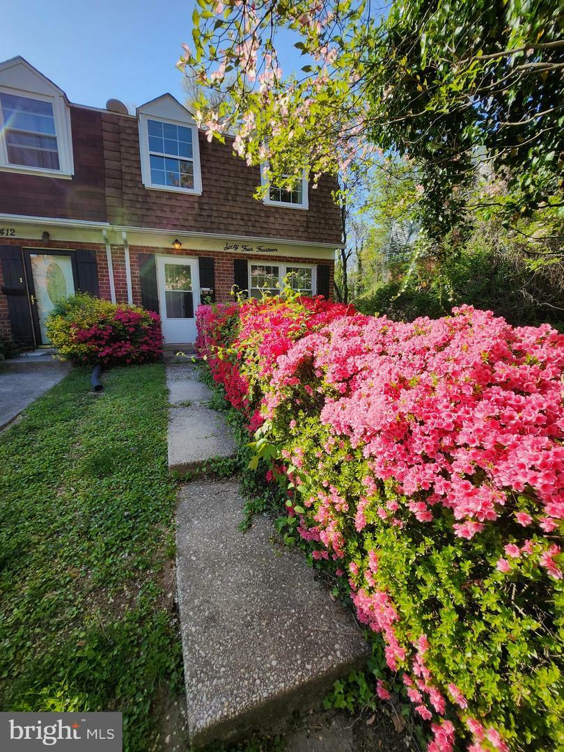 Property Photo:  6414 Loch Raven Boulevard  MD 21239 