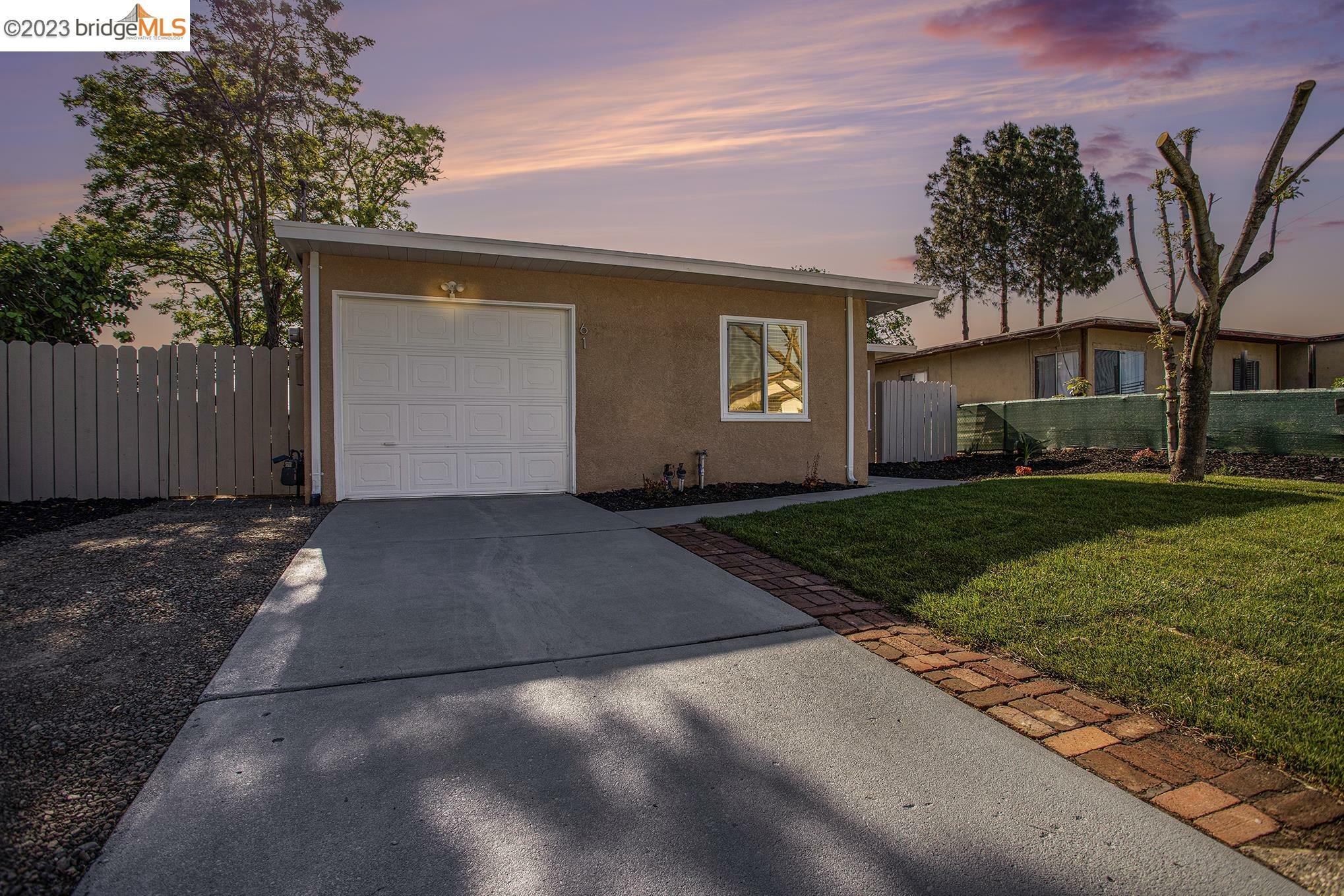 Property Photo: