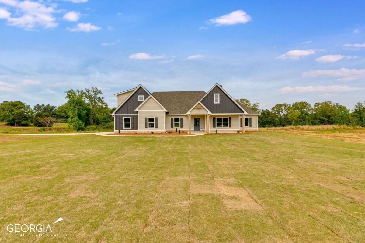 Property Photo: 2765 Hwy 5 West GA 30108