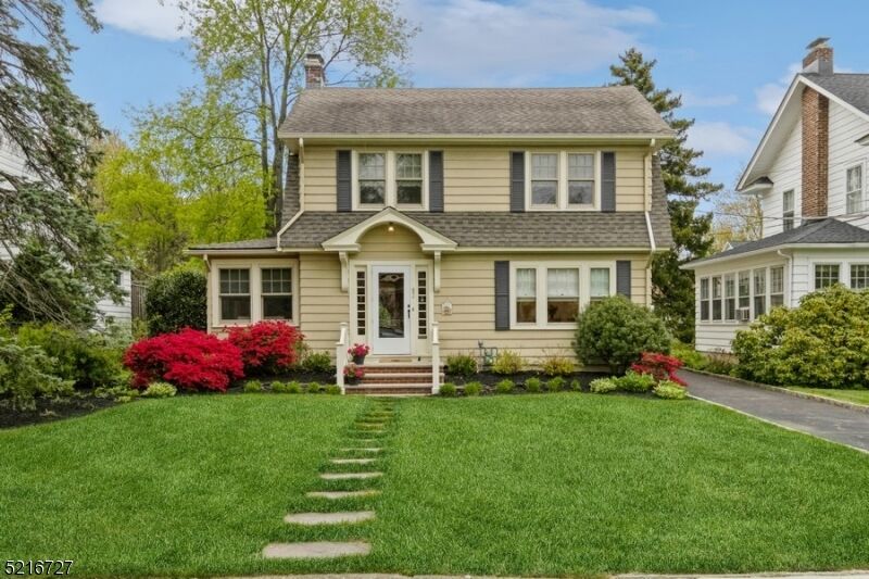 Property Photo:  671 Summit Ave  NJ 07090 