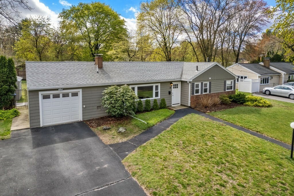 Property Photo: 14 Greenleaf Road MA 01760