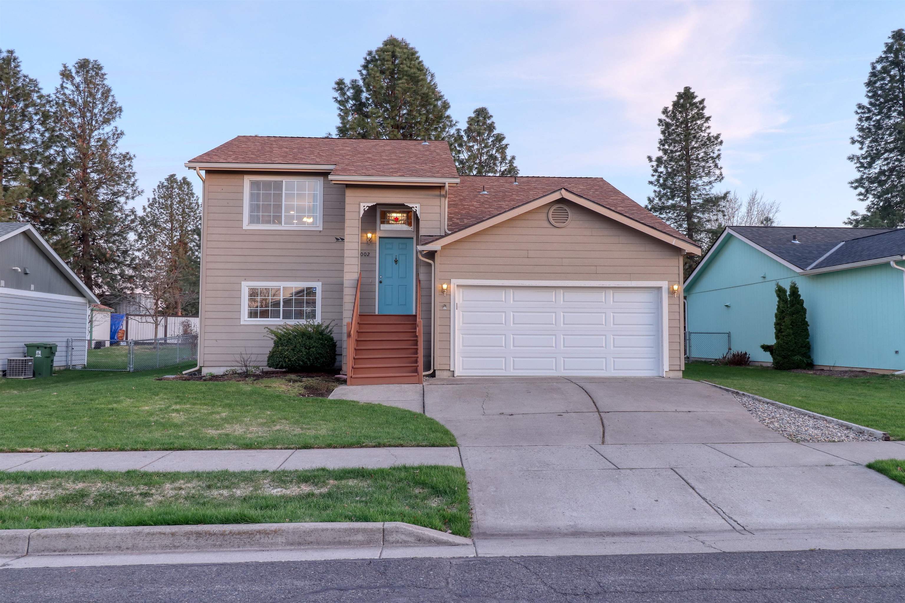 Property Photo:  2002 E Houghton Ave  WA 99217 