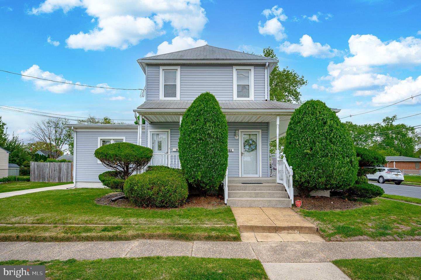 Property Photo:  303 Lake Avenue  NJ 08029 