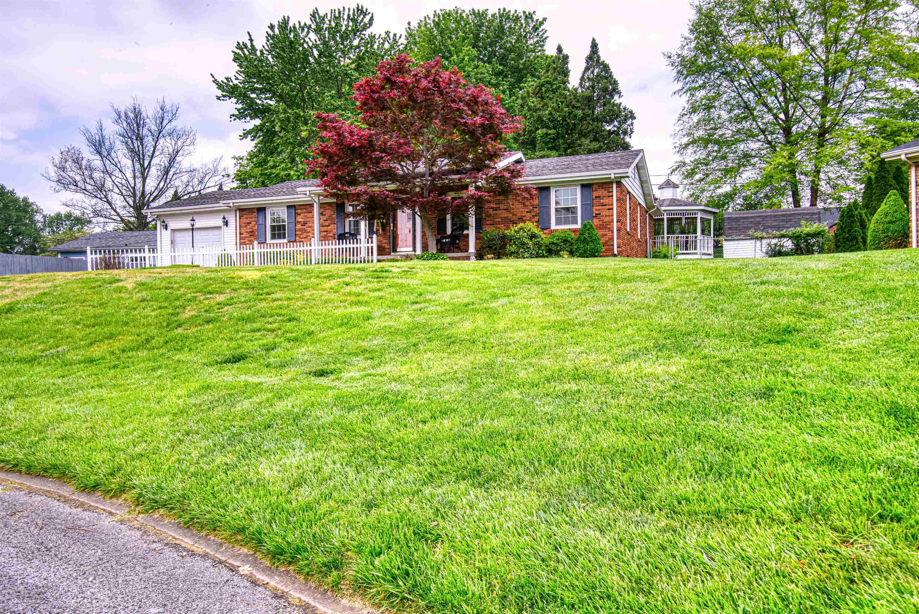 Property Photo:  2411 Dundee Dr.  KY 42420 