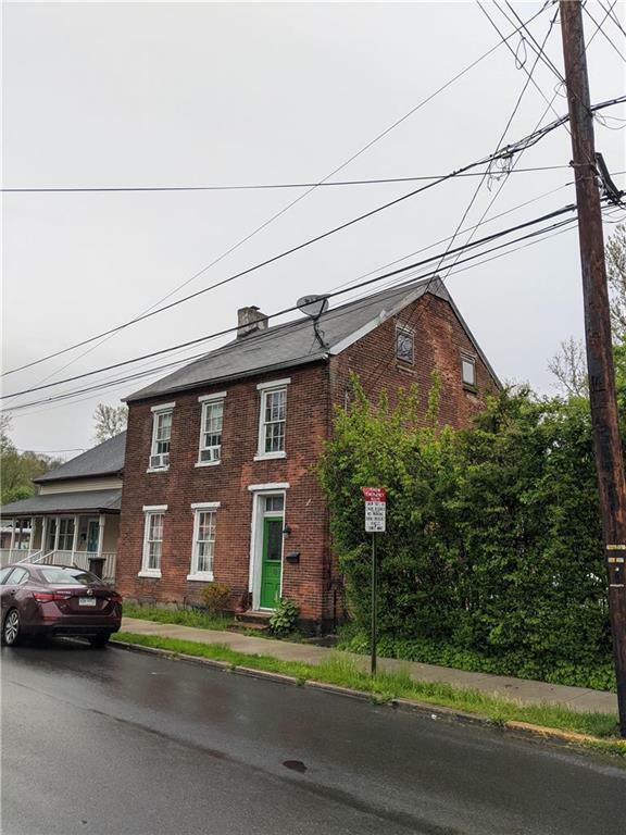 Property Photo:  607 Main Street  PA 18017 