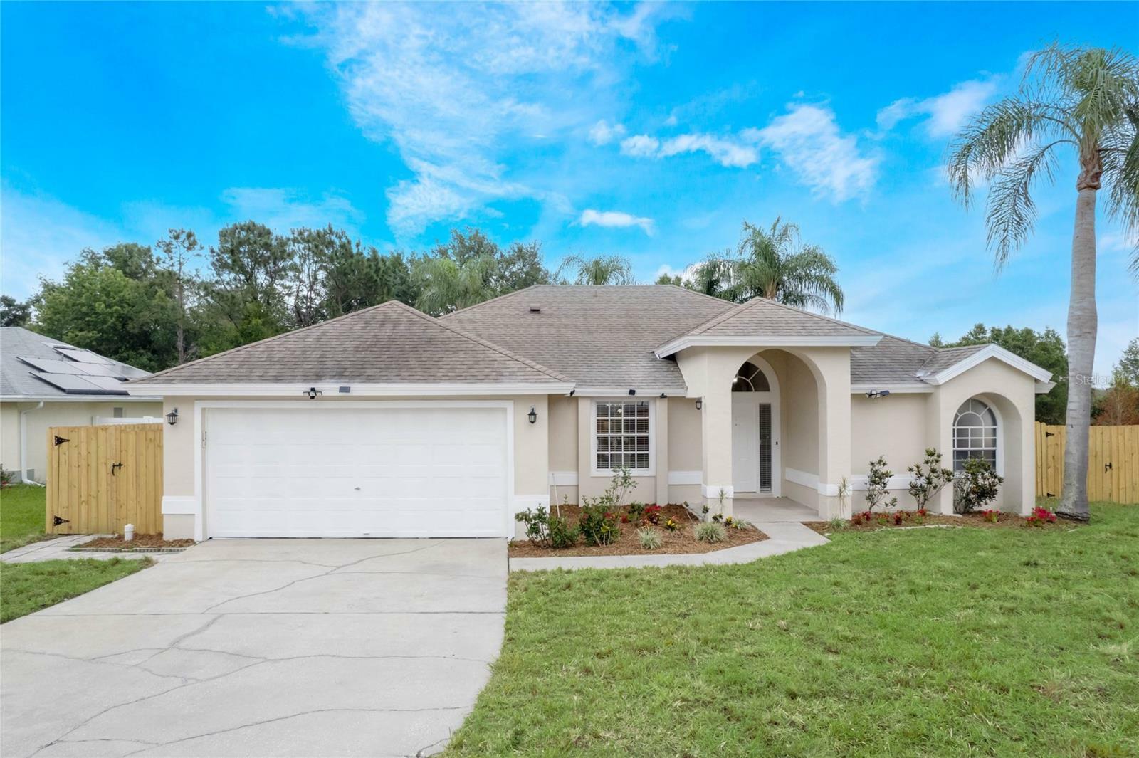 Property Photo:  2406 Alclobe Circle  FL 34761 