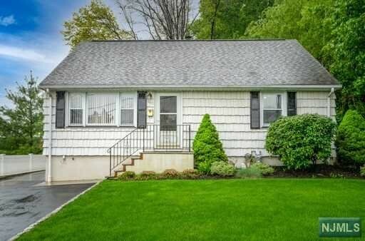 Property Photo:  440 Madison Avenue  NJ 07604 