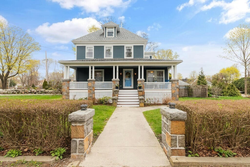 Property Photo: 104 Main Street MA 01966