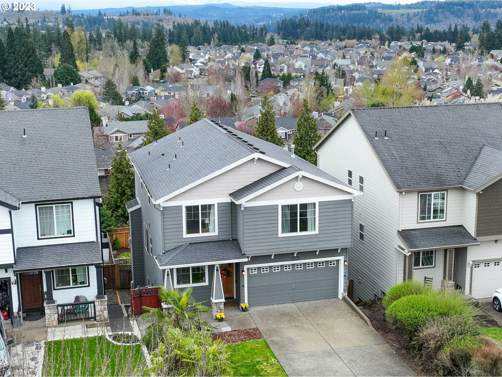 Property Photo: 15340 SE Kempton Ct OR 97086