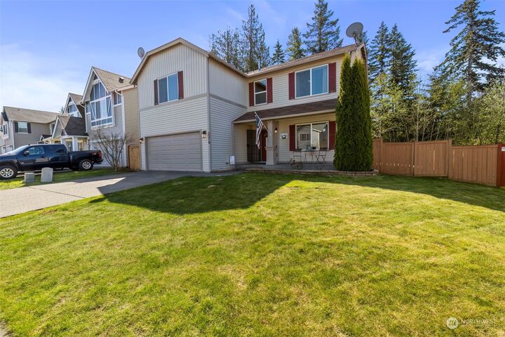 Property Photo: 2218 SW Siskin Circle WA 98367