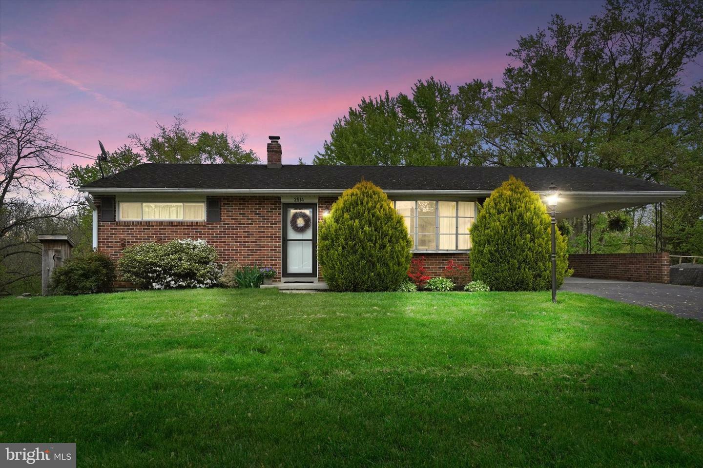 Property Photo:  2514 Anita Drive  PA 17315 