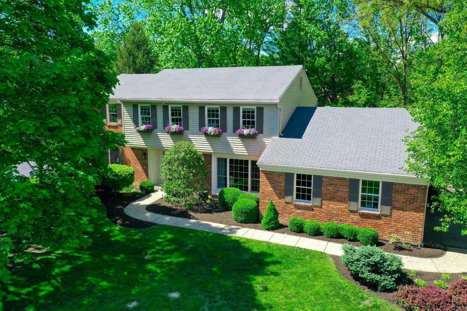 Property Photo: 9192 Hopewell Rd OH 45242