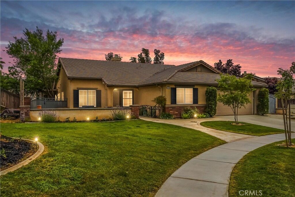 Property Photo: 1726 Spyglass Court CA 92223