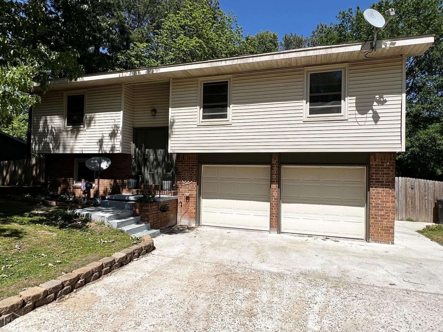 Property Photo:  1204 Dupwe Drive  AR 72401 