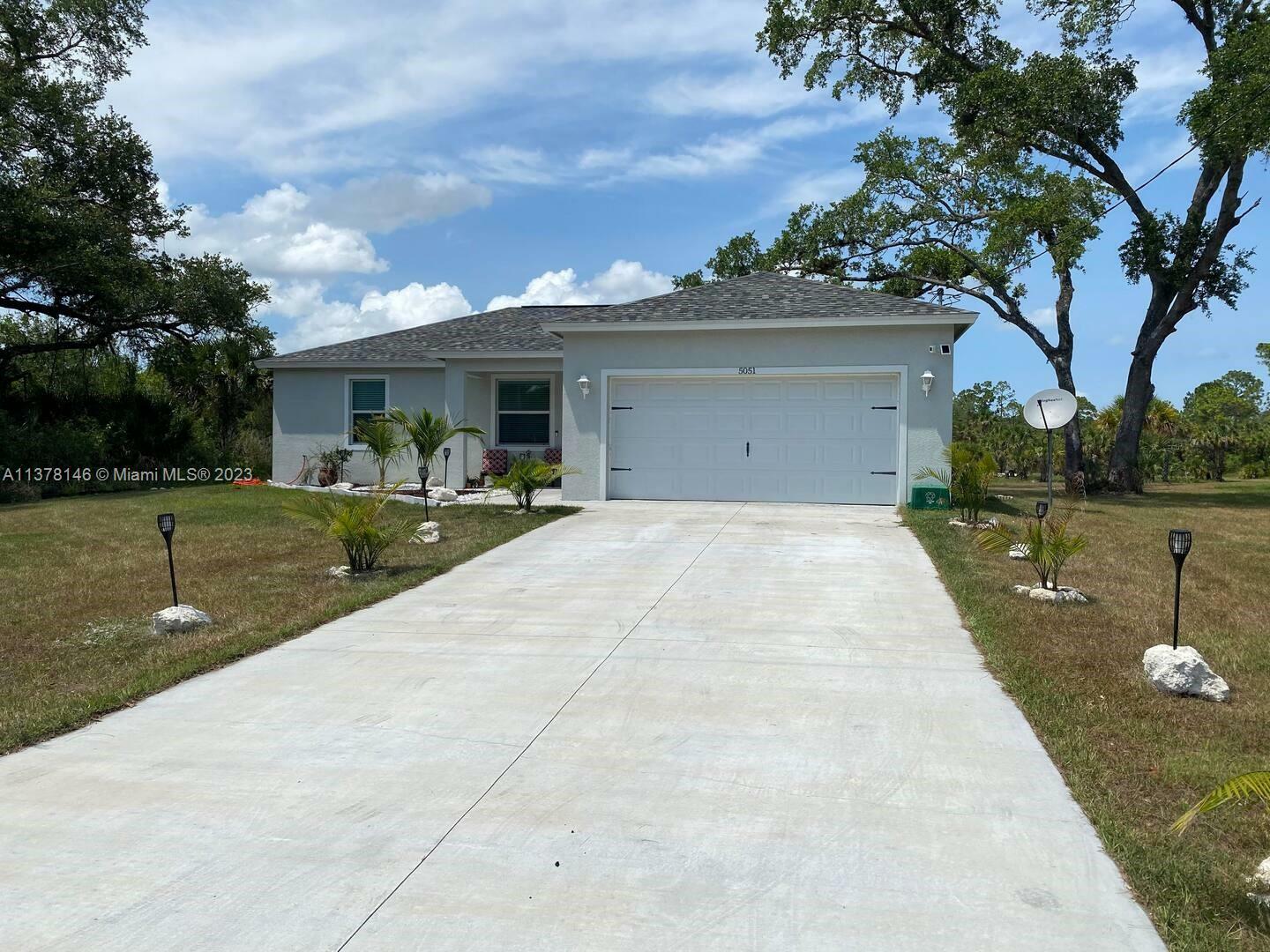 Property Photo: