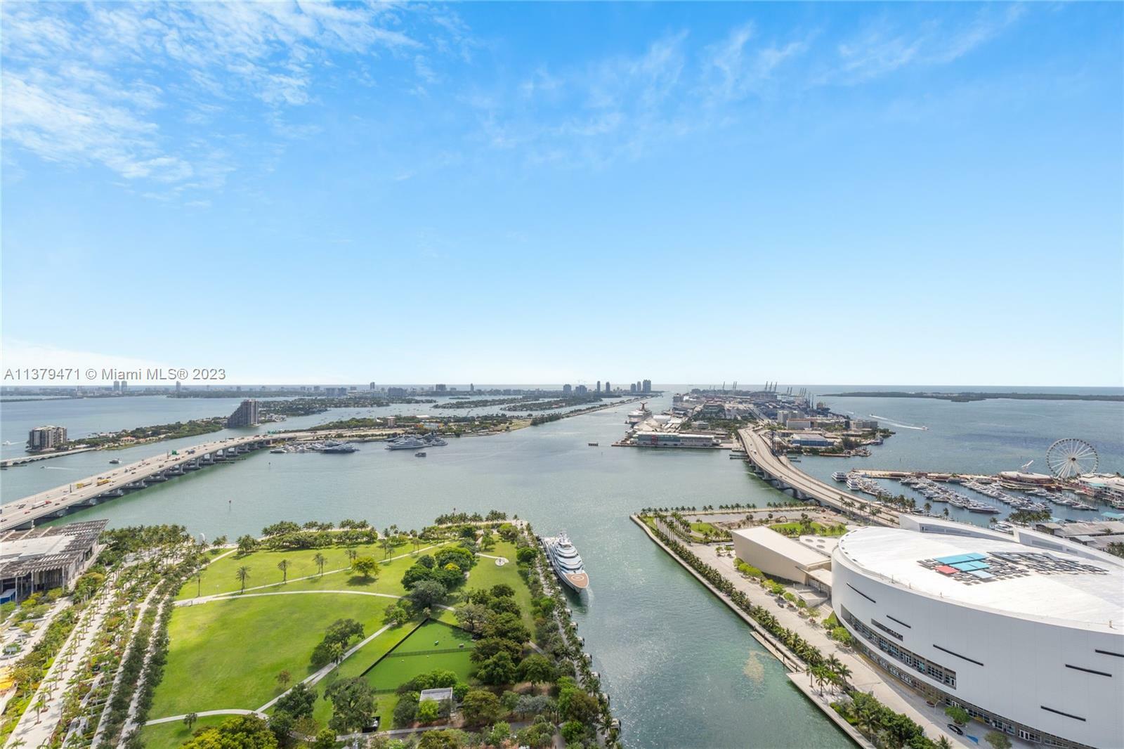 Property Photo:  900 Biscayne Blvd 4309  FL 33132 