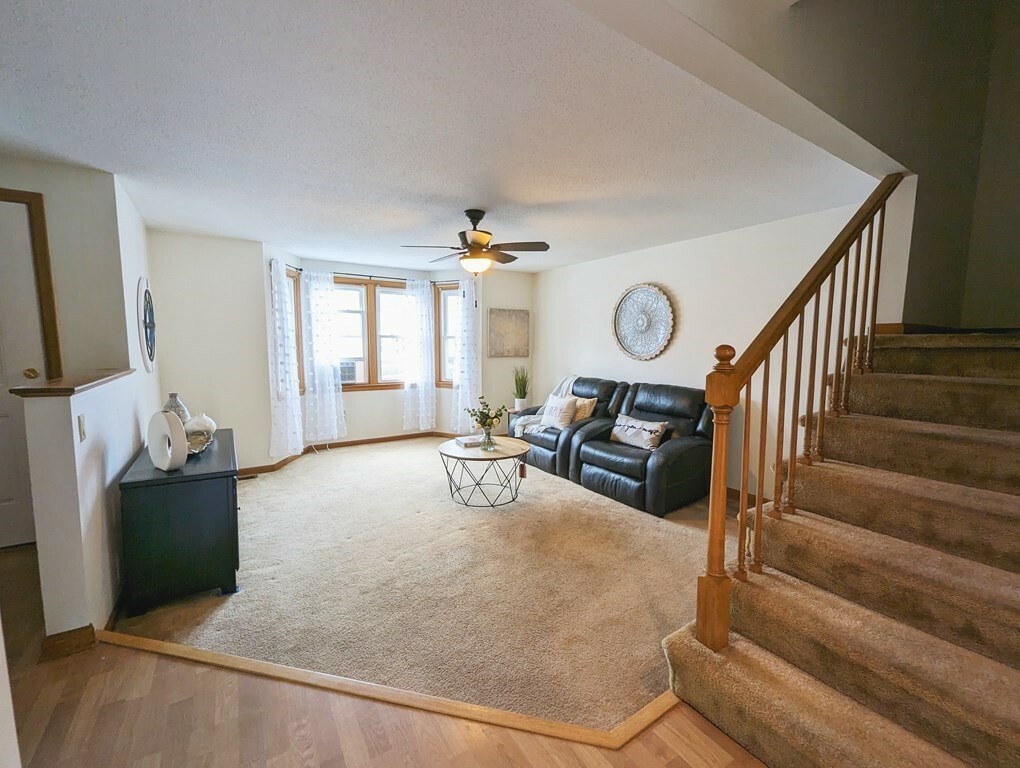 Property Photo:  189 Merrimack Meadows Ln 189  MA 01876 