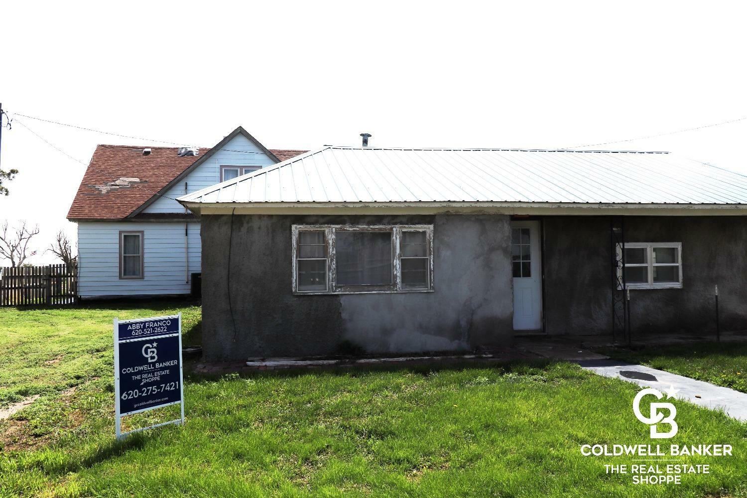 Property Photo: 151 West Heizer Avenue KS 67863