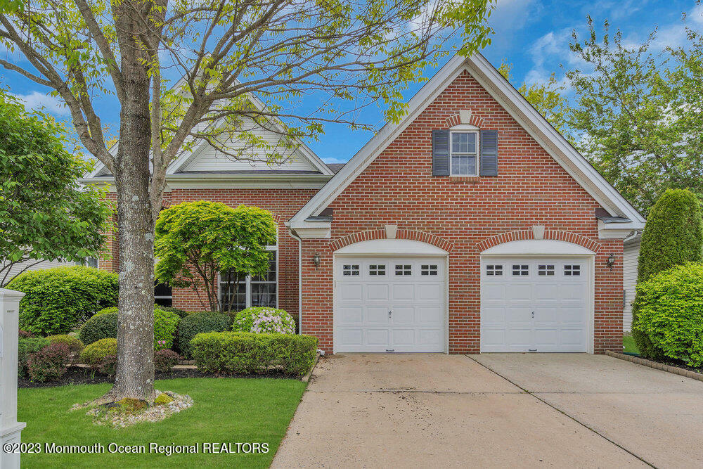 Property Photo: 10 Crooked Stick Road NJ 08527