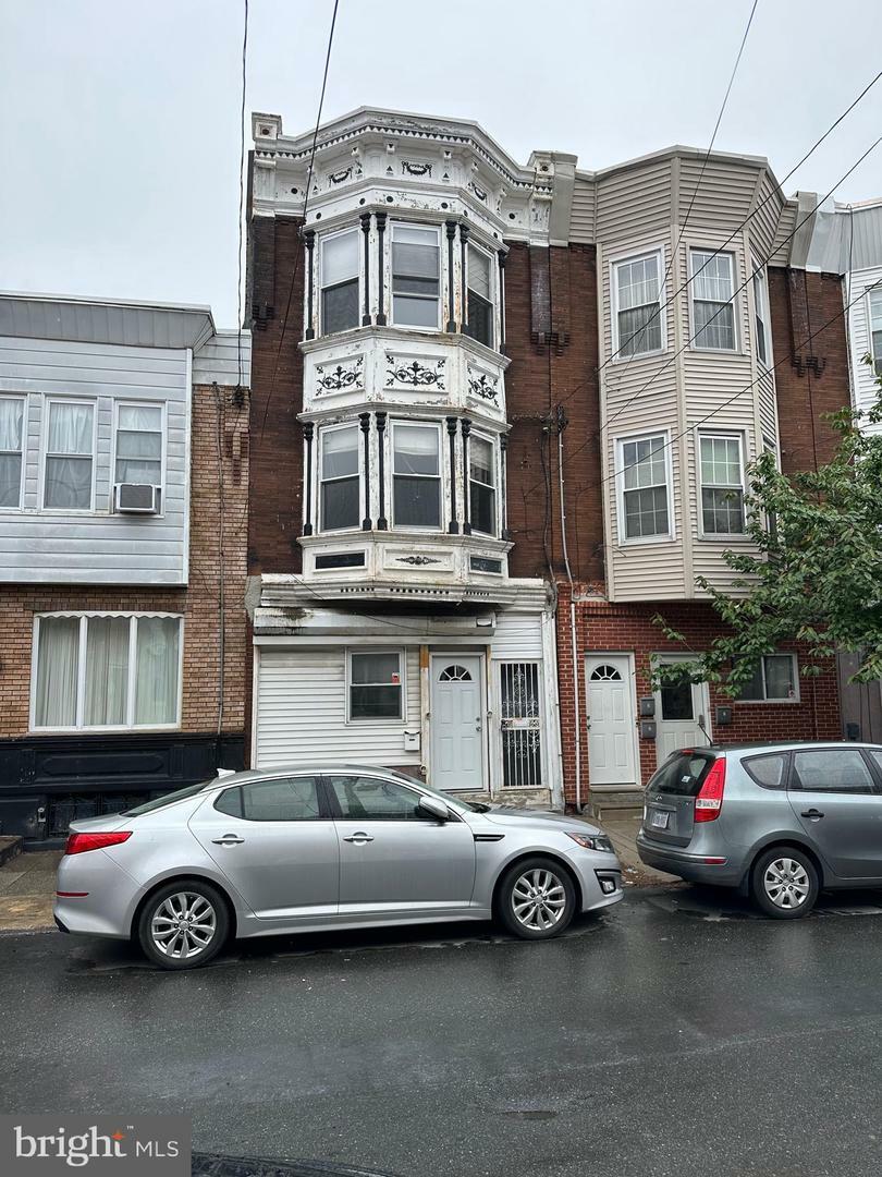 Property Photo: 1839 S 4th Street PA 19148