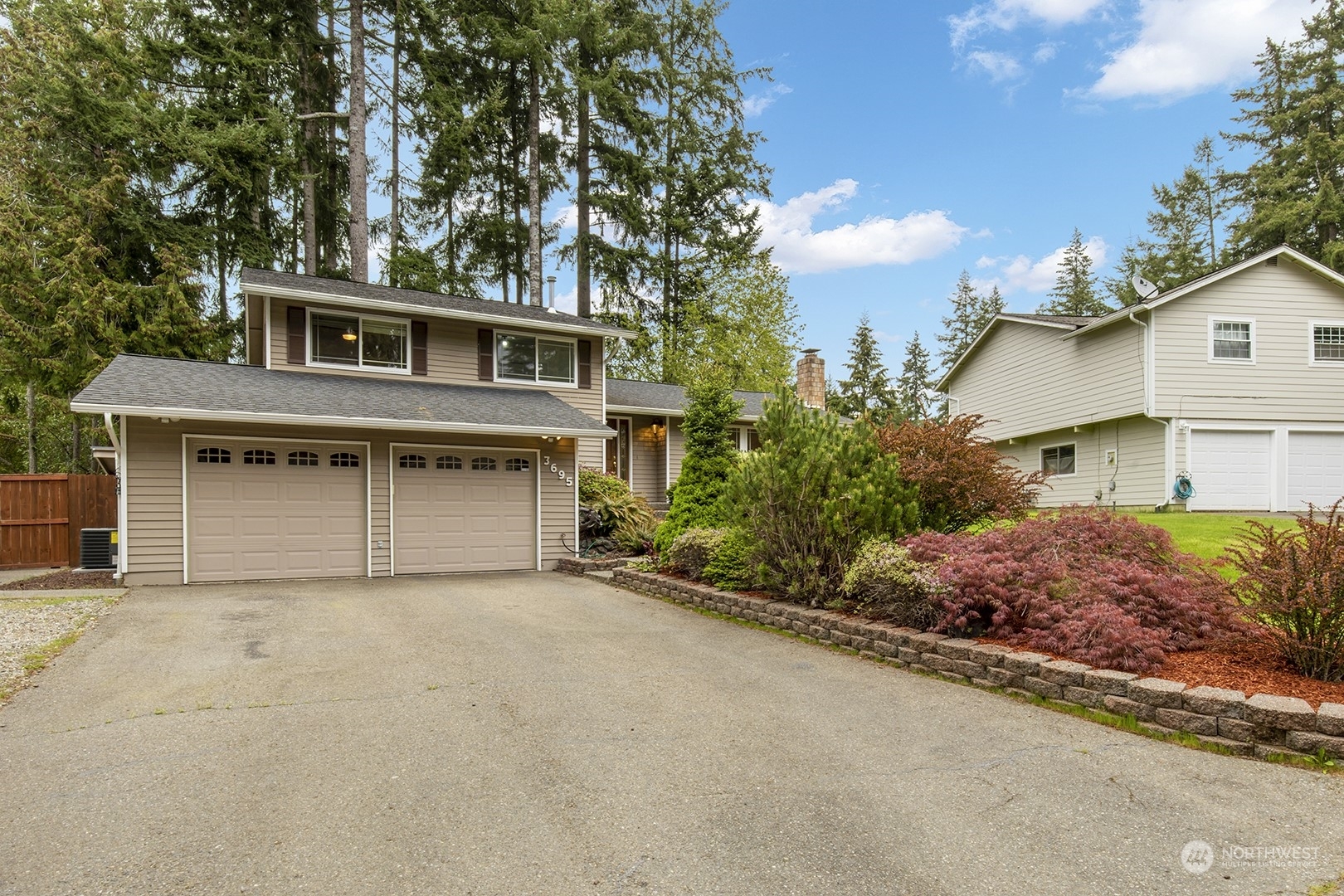 Property Photo: 3695 SE Yorkshire Drive WA 98366