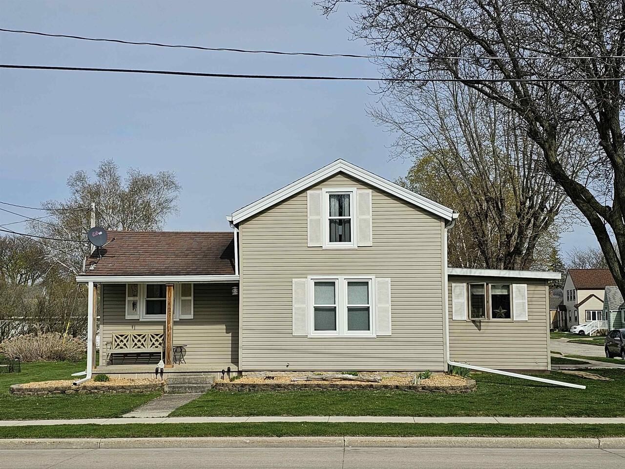 Property Photo:  129 North Watertown Street  WI 53963 