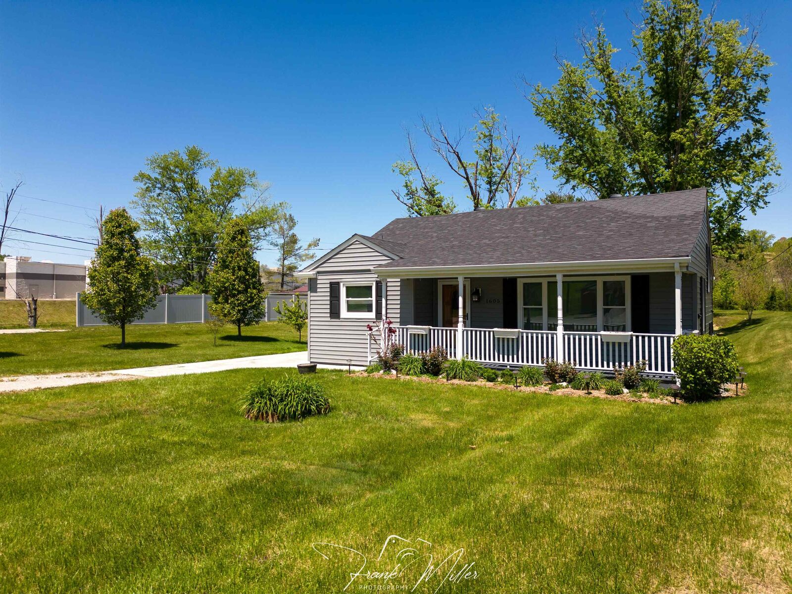 Property Photo:  1605 Cannonsburg Road  KY 41102 