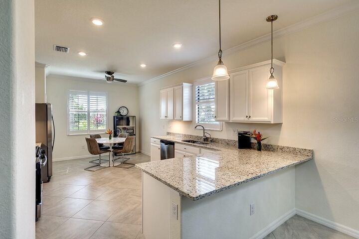 Property Photo:  5120 Tobermory Way  FL 34211 