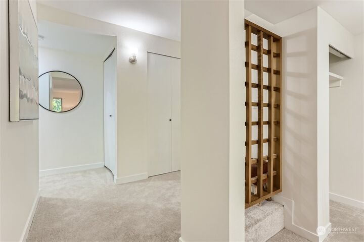 Property Photo:  4737 W Lake Sammamish Parkway A204  WA 98027 