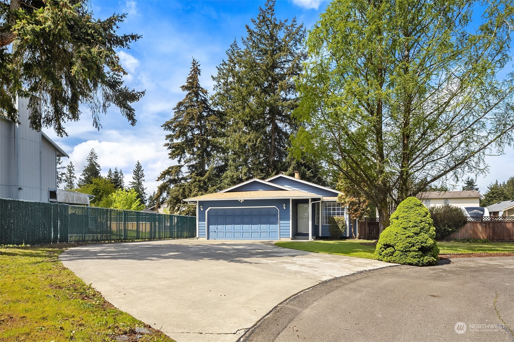 Property Photo: 19104 11th Avenue Ct E WA 98387